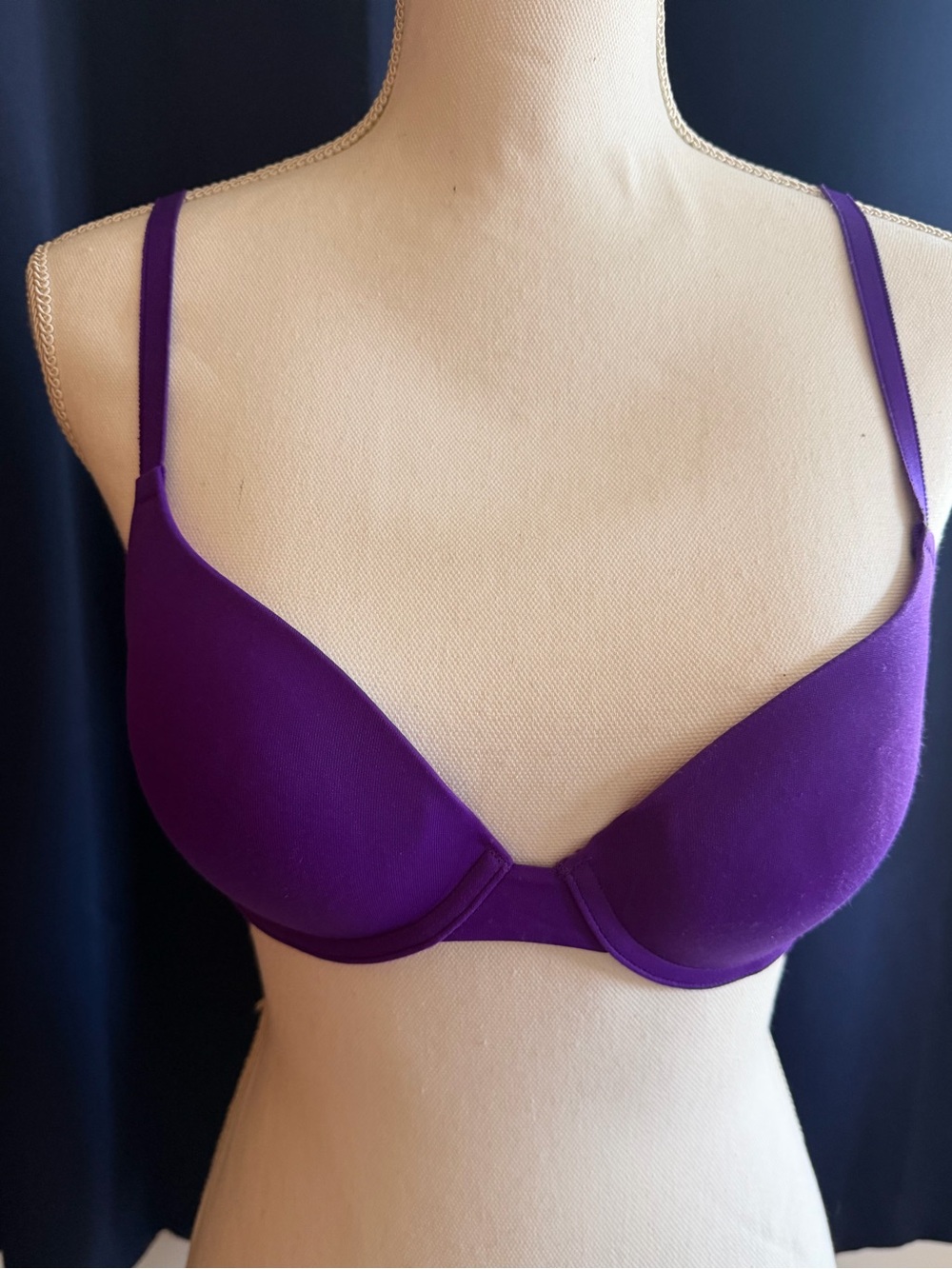 PINK victoria’s Secret bra-PUSH-UP
34B
